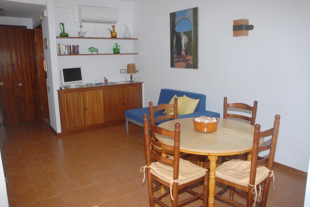 Apartaments Bonaventura 7 Sitges Dış mekan fotoğraf